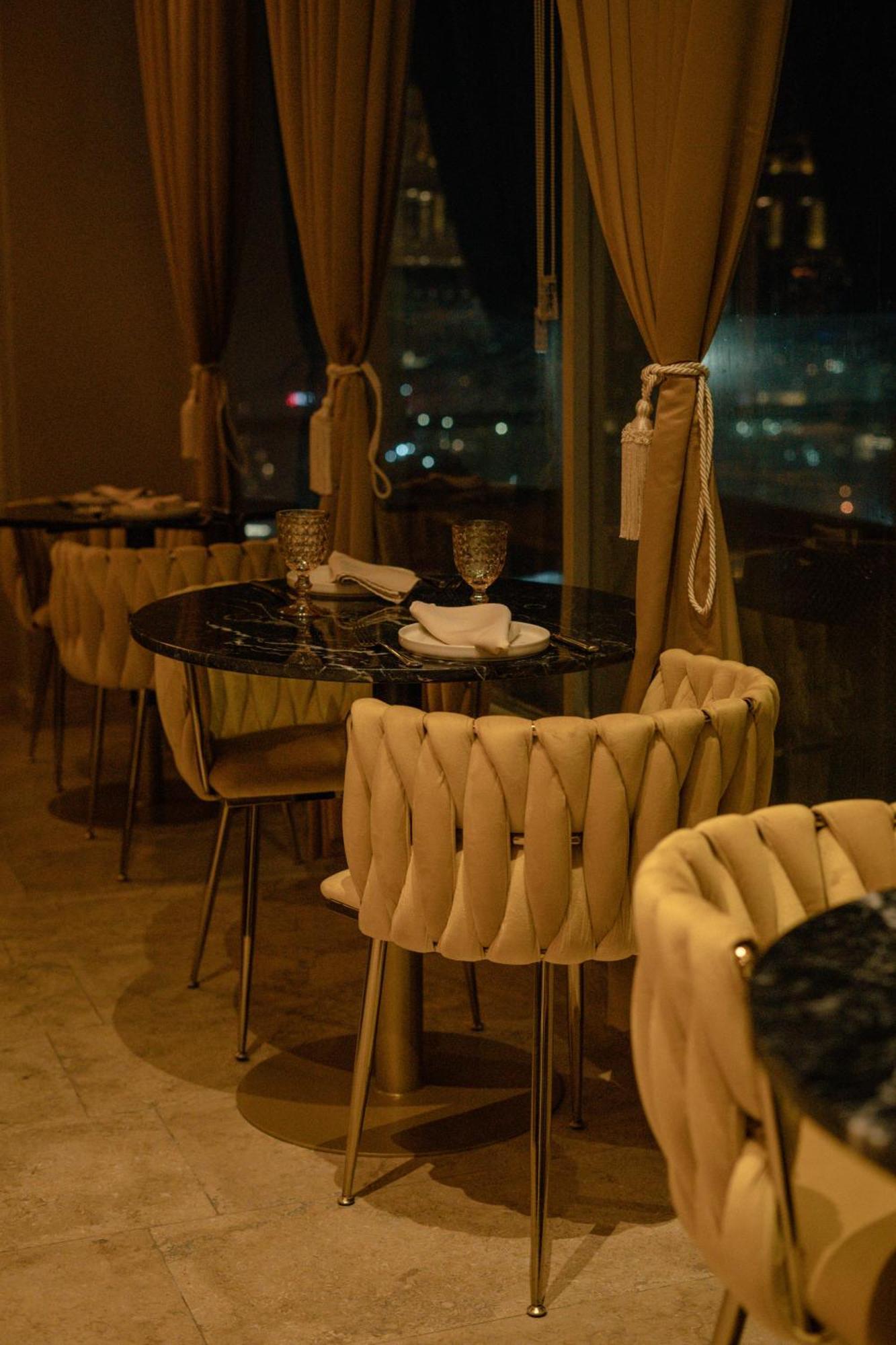 Ghl Collection Barranquilla Hotel Eksteriør billede Restaurant in the hotel