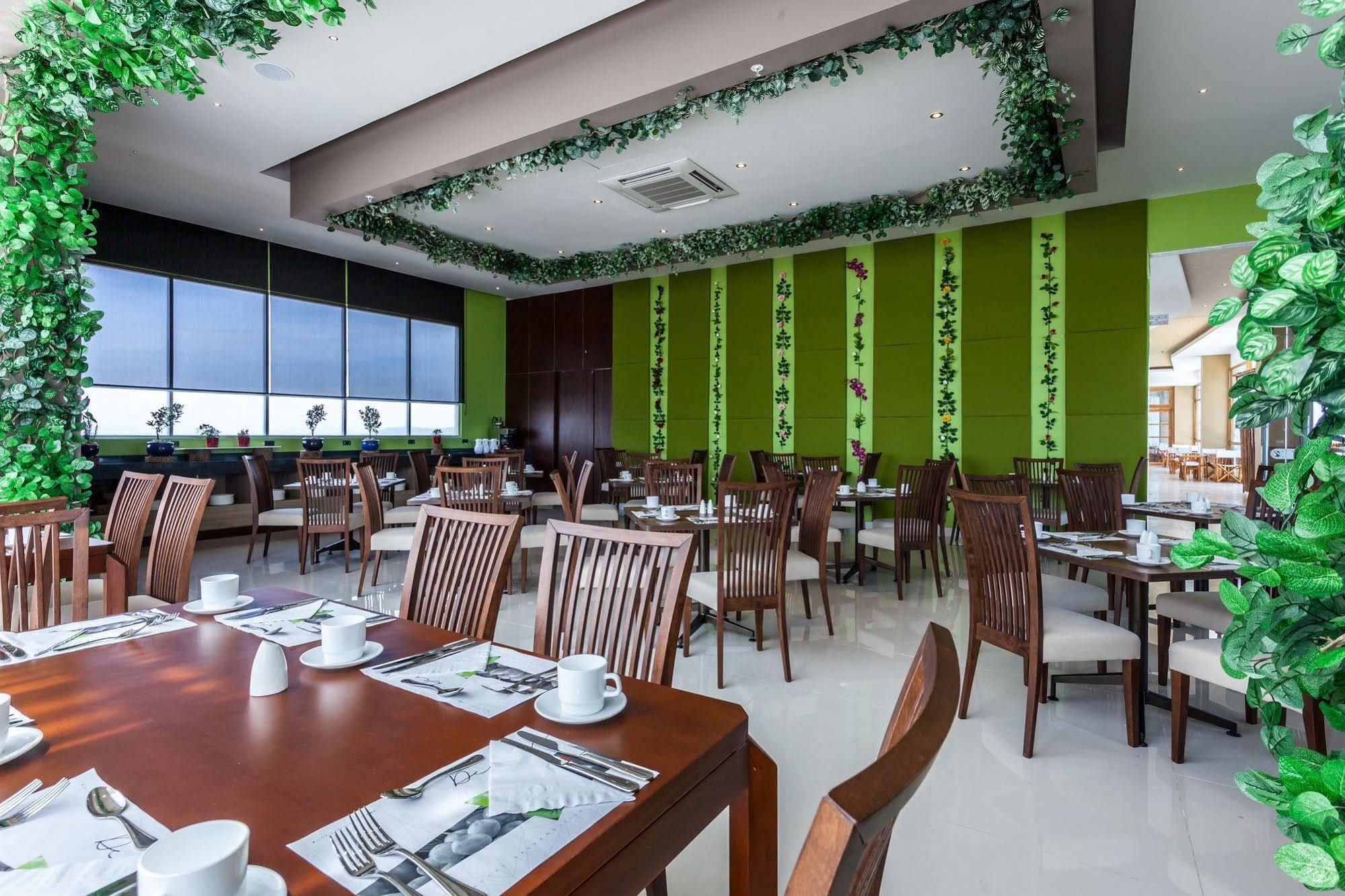 Ghl Collection Barranquilla Hotel Eksteriør billede The restaurant